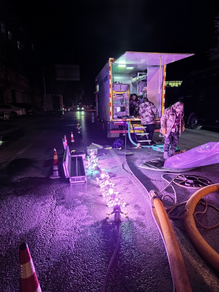 长岭管道非开挖修复